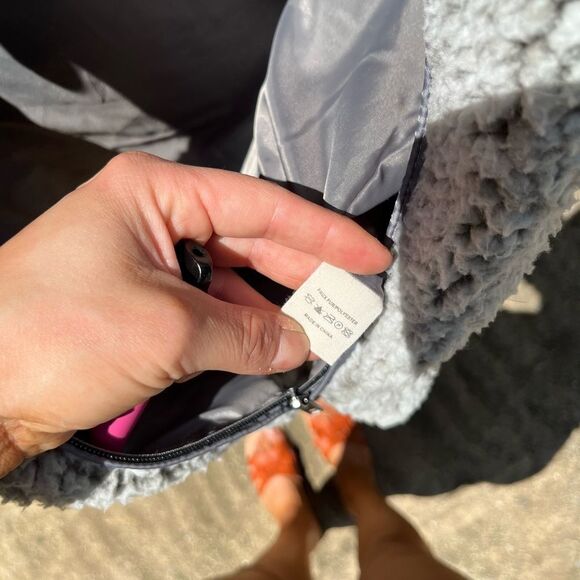 KATYDID || Woman’s Small boho bohemian warm grey vest - Picture 5 of 6